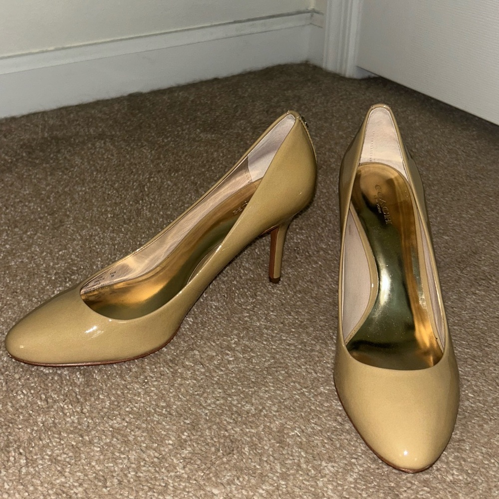 Nude Coach Women's Heels